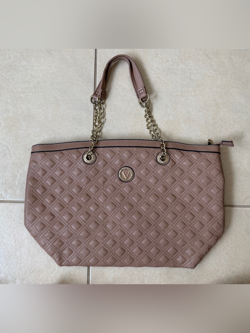 Vera New York Large Tote Cream Quilted Vegan Leather Gold Top Zip Bag